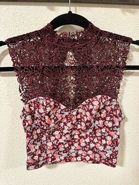 Tela Burgundy Floral Crop Top with Lace High Neck Size XS